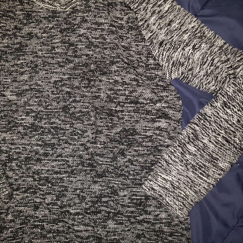 Sweater - Picture 2 of 2